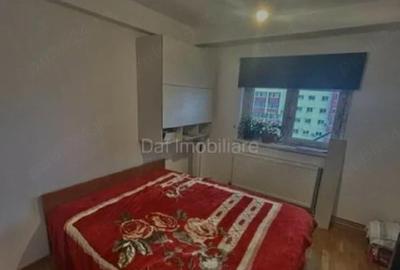 Apartament cu 3 camere semidecomandat în Olteniței - 3