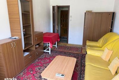 Apartament cu 4 camere semidecomandat în Micro 9 - 5