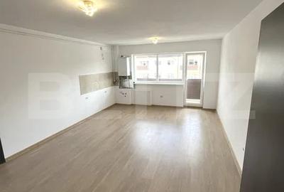 Apartament cu 2 camere semidecomandat în Sânpetru
