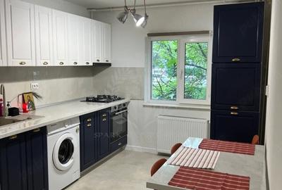 Apartament cu 2 camere semidecomandat, mobilat în Mărășești