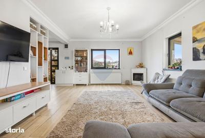 Casă cu 4 camere în Central