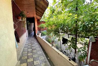 Casă cu 4 camere cu Canalizare în Ovidiu - 2