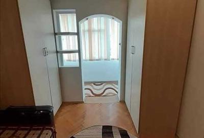 Apartament cu 3 camere semidecomandat în Alexandru cel Bun - 3