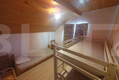 Casă cu 7 camere cu Teren 1600 Mp în Utvin - 6