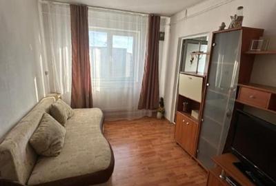 Apartament cu 2 camere semidecomandat, mobilat în Trivale - 5