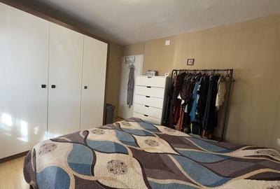 Lipovei, DECOMANDAT, Centrala proprie - 6