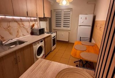 Apartament cu 2 camere decomandat, mobilat în Apărătorii Patriei - 7