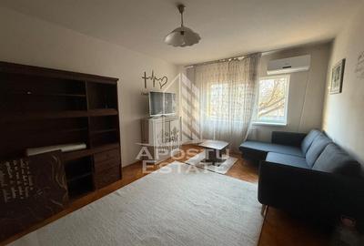 Apartament cu 2 camere semidecomandat în Soarelui