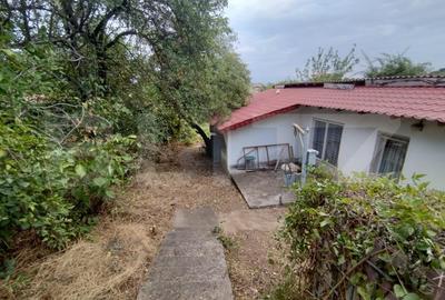 Casa Leamna de Jos, teren 1167mp, langa terenul de fotbal