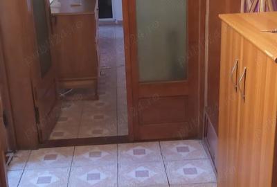 Inchiriere apartament 4 camere - 1
