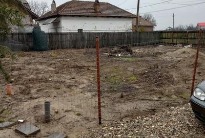 Casă cu 4 camere în Central - 1