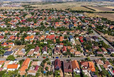 Vilă cu 6 camere în zona rezidențială - Poltura - 10