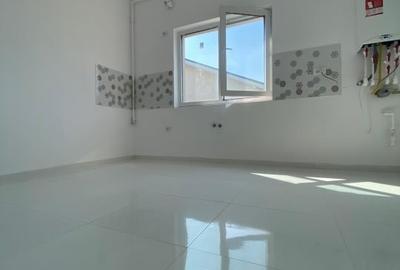 Casă individuală cu 4 camere cu Canalizare în 1 Decembrie - 9