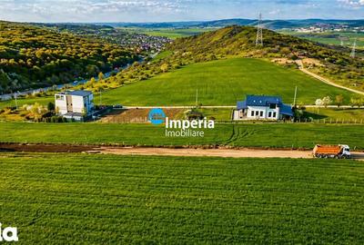 Teren de 400 mp, în Miroslava - 2