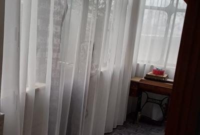 Casă individuală cu 8 camere cu Canalizare în Granit - 20