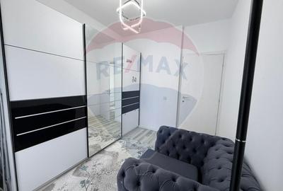 Casă cu 4 camere cu Teren 227 Mp în Ulmi - 17