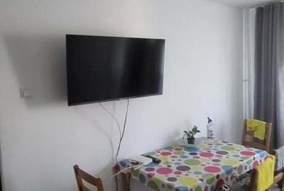 Inchiriez ap.2 camere decomandat - 1