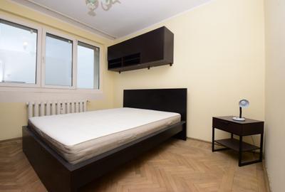 Apartament cu 2 camere semidecomandat, mobilat în 1 Mai - 15
