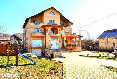 Casă cu 8 camere cu Teren 230 Mp în Aninoasa - 11