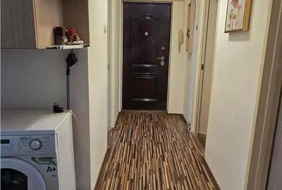 Apartament cu 3 camere decomandat în Calea Moldovei - 11