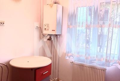 Inchiriaza un colt boem in Brasov – Garsoniera, str. Ecaterina Varga! - 9