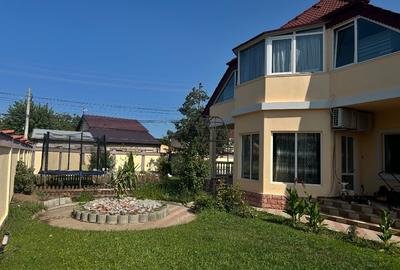 Casă individuală cu 5 camere cu Canalizare în Central - 2