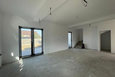 Duplex 4 camere - pozitie excelenta - Mosnita Noua - 3