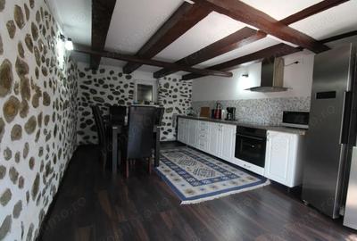 Casă cu 6 camere cu Teren 5755 Mp în Iași-Gorj - 13