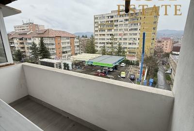 Apartament cu 4 camere decomandat, mobilat în Nord - 11