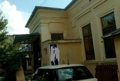 Casă cu 6 camere cu Teren 298 Mp în Corabia - 8