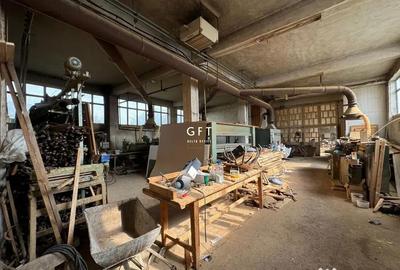 Spațiu comercial, de 1,650 mp, în Central - 13