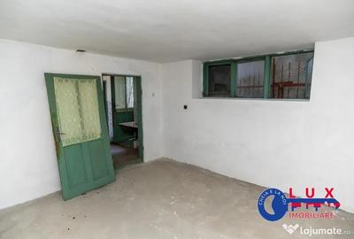 Casă cu 7 camere cu Teren 425 Mp în Păcii - 5