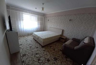 Inchiriez apartament cu 1 camera in zona Centrala - 4