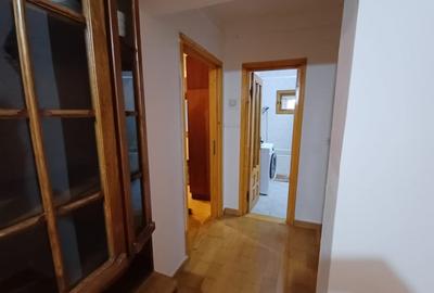 Apartament 3 camere, bloc tip vila, Zona Arcu - 4