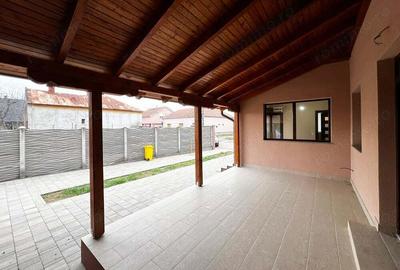 Casa familiala de vanzare in localitatea Santion, jude?ul Bihor - 4