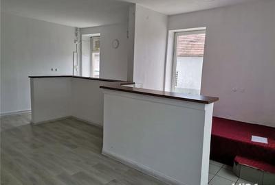 Casă cu 5 camere cu Teren 123 Mp în Reghin - 7