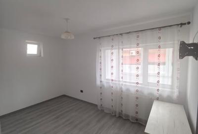 Oferta de vanzare ap. cu 2 camere, mobilat, 85000 Eur - 12