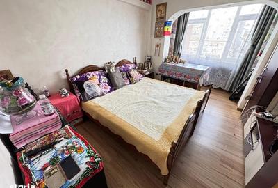 Apartament cu 2 camere decomandat în Alexandru cel Bun