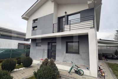 Casă cu 4 camere cu Teren 500 Mp în Central - 3