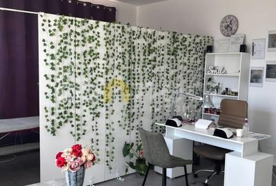 Spatiu comercial 3 incaperi, hol, 1 grup sanitar - 2