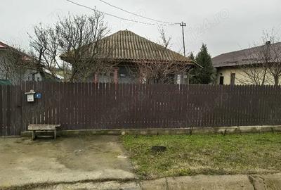 Casă cu 4 camere în Făurei - 1
