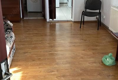 Inchiriez garsoniera Schei Brasov Inchiriez garsoniera Schei Brasov - 2