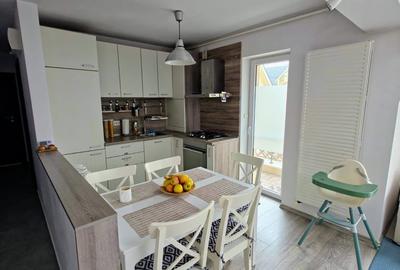 Apartament cu 3 camere, mobilat în Central - 2