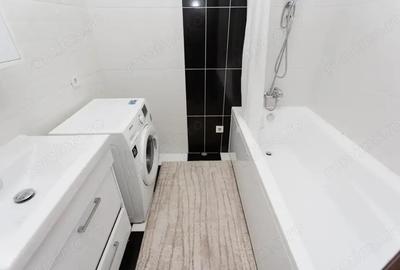 Apartament cu 2 camere decomandat în Tractorul