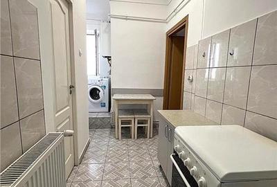 Garsonieră decomandată în Central - 7