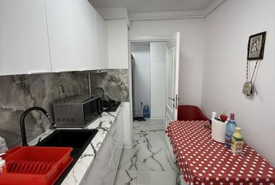 Apartament cu 3 camere semidecomandat în Central - 4