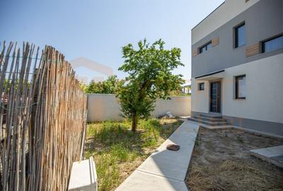 Casă individuală cu 3 camere cu Canalizare în Ovidiu - 4