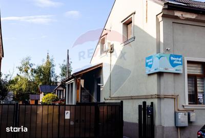 Casă cu 3 camere decomandat cu Teren 290 Mp în Central