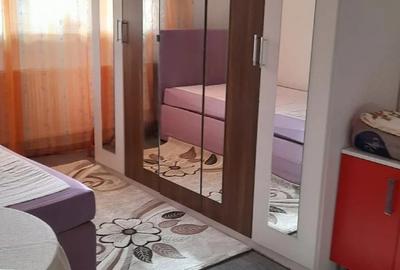 Apartament cu 2 camere nedecomandat în Petros
