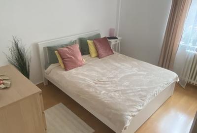 Apartament cu 2 camere semidecomandat în Titan